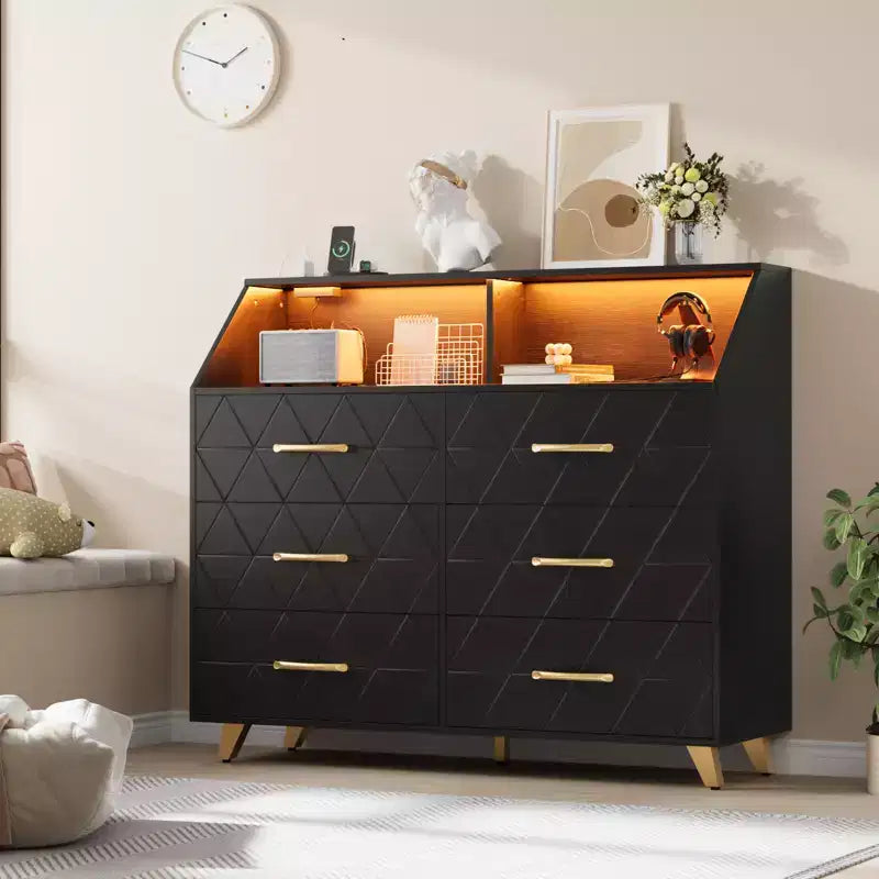 COZONY 47 Comò Nero con Illuminazione, Cassettiera a 6 Cassetti con Stazione di Ricarica e Ripiano, Comò in Legno con Gambe in Metallo per Camera da Letto, Soggiorno